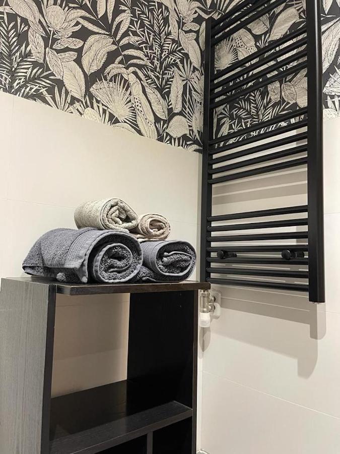 Cinco Sentidos By Unique Rooms Burgos Luaran gambar